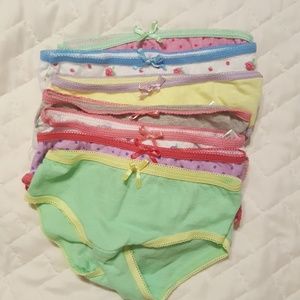 Brand New 2T panties.